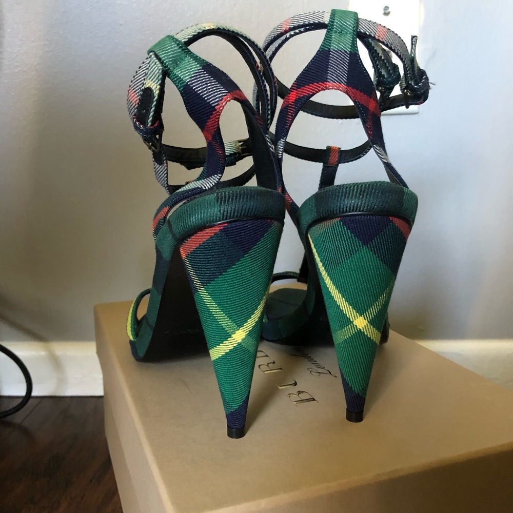 Burberry sandals - Picture 2 of 4